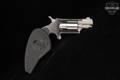 North American Arms (NAA) NAA-22MS Holster Grip .22 WMR Stainless in Very Good Condition Image 4