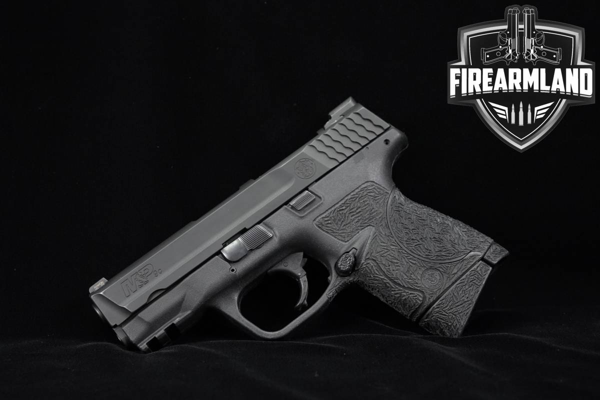 Smith & Wesson S&W M&P9C 9mm 3.5" M&P-9 9C Optic-Ready +2 MAGS & OG CASE