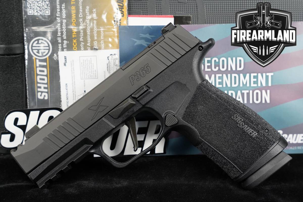 Sig Sauer P365-XMacro COMP 9mm 3.1" P-365 Optic-Ready CCW +2 MAGS & OG CASE