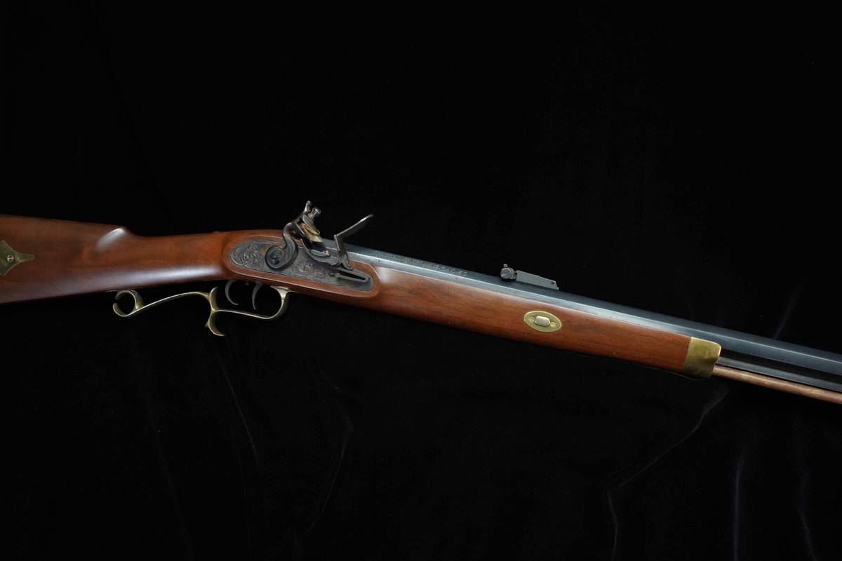 Thompson Center (TC-T/C) Hawken 50 BPM 28" Thompson-Center Hawken Flintlock