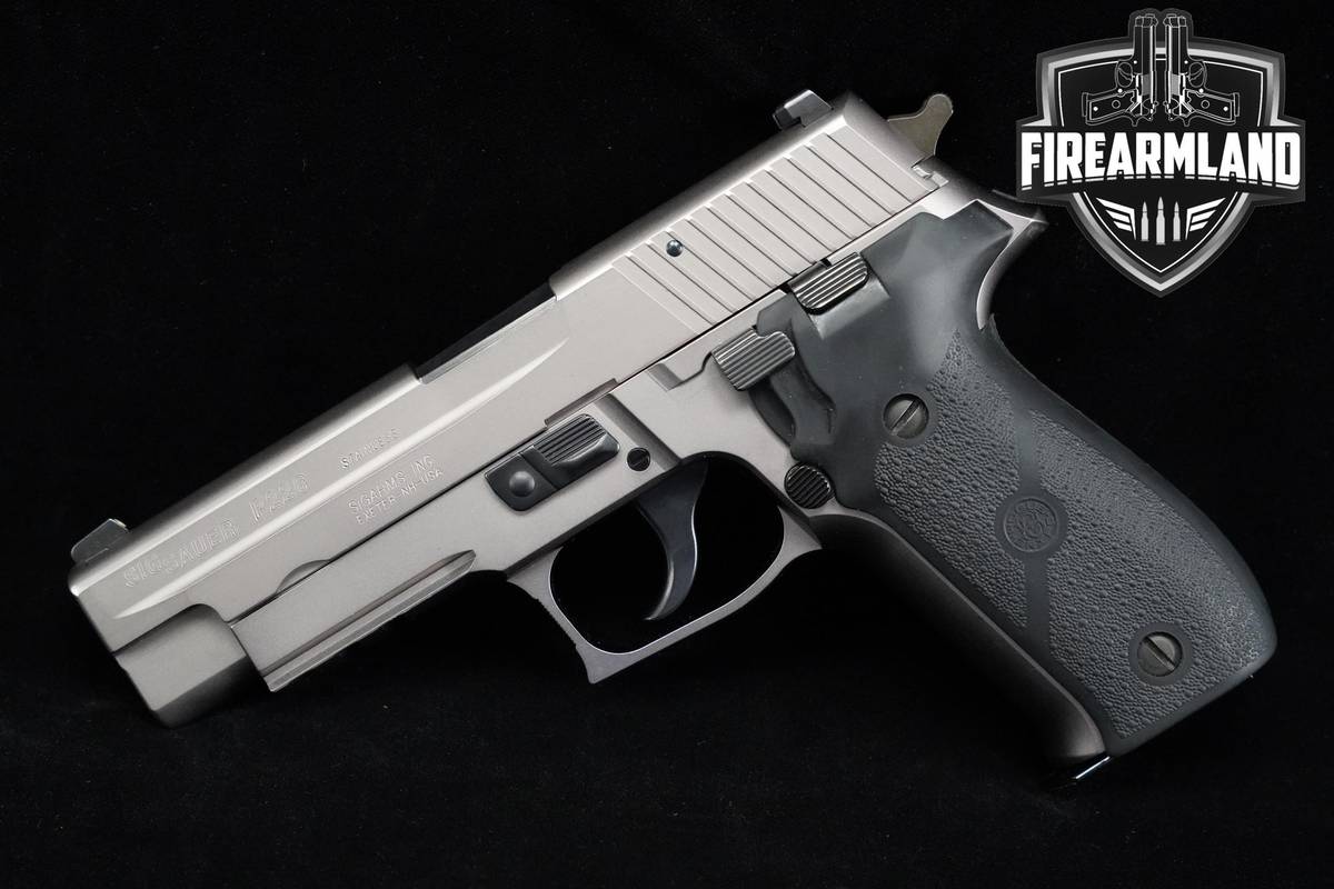 Sig Sauer P226 Stainless 9mm 4.5" Sig-Sauer P226 P-226 +4 MAGS & ORIG CASE