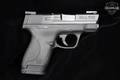 Smith & Wesson (S&W) M&P9 Shield No Thumb Safety 9mm Luger Black in Very Good Condition Image 3