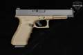 Glock G34 Gen 3 9mm Luger FDE in Very Good Condition Image 4