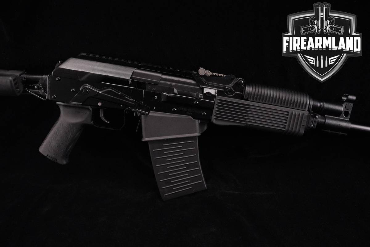 PRE-BAN RUSSIAN Molot-Oruzhie Vepr-12 18.38" 12-Gauge +4 MAGS