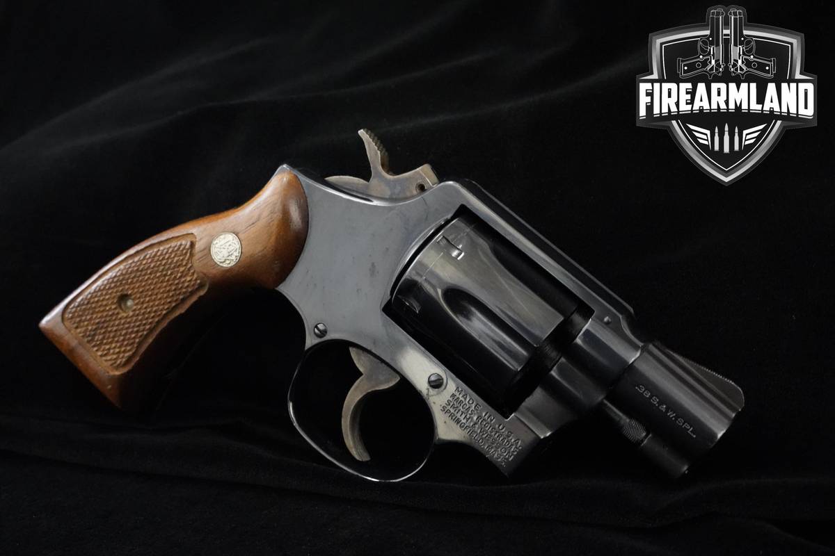 1981 Smith & Wesson S&W Model 10-7 Military Police 38 Special 2" S&W 10-7
