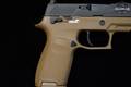Sig Sauer M17 P320 9mm Luger FDE (Flat Dark Earth) in Excellent Condition Image 4