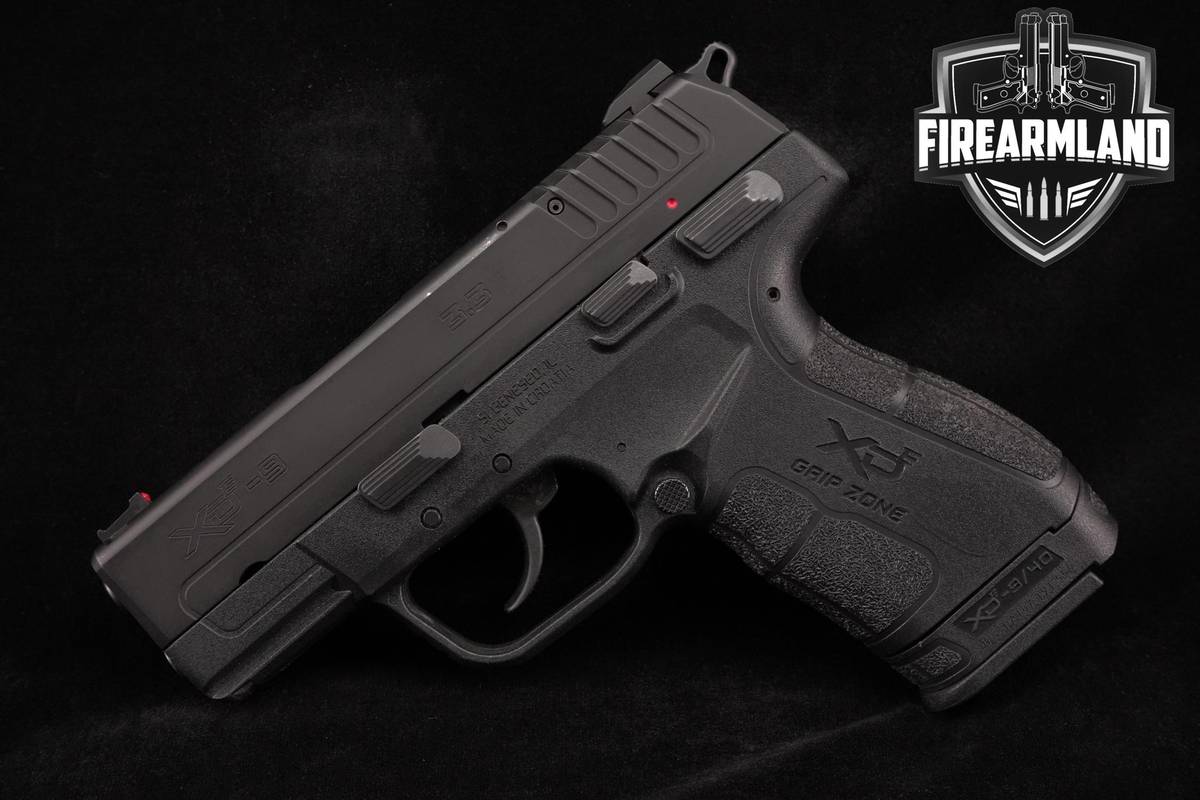Springfield Armory XDE-9 3.3" 9mm XDE9 +2 MAGS & OG CASE