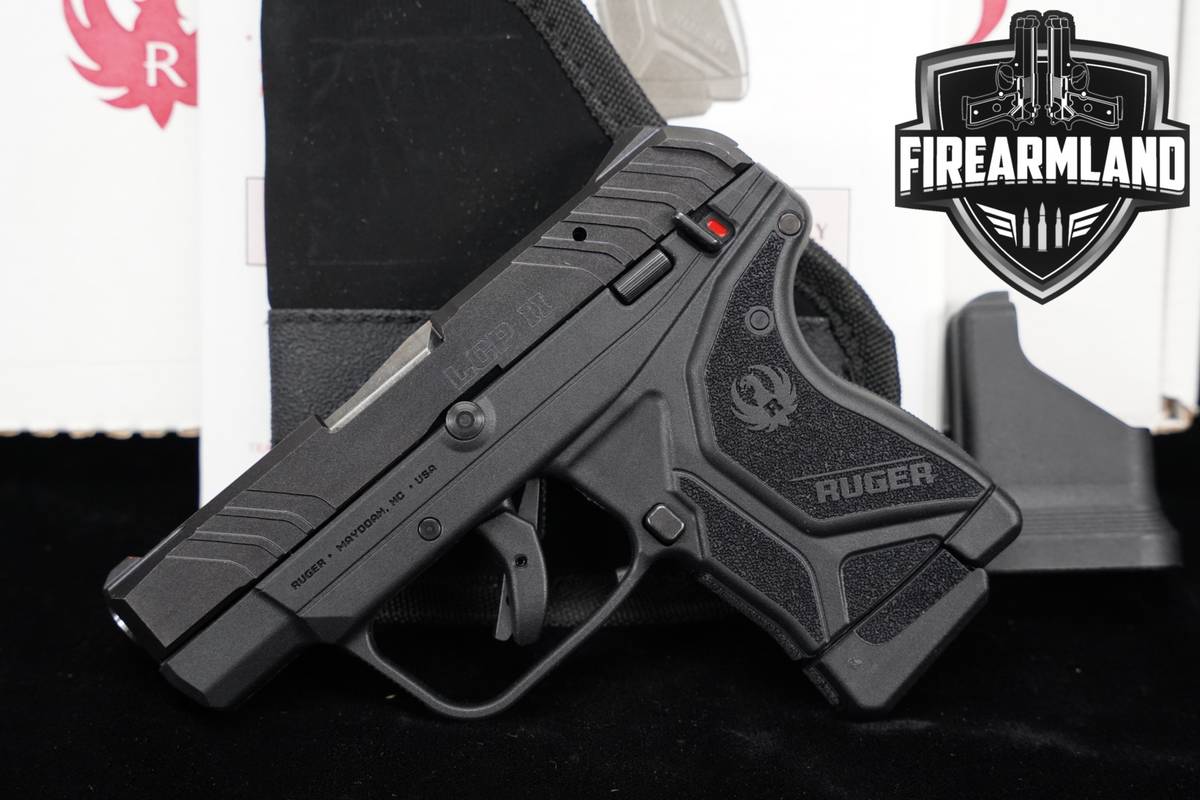 LIKE NEW! Ruger LCP II Lite Rack 22LR 2.81" LRBHO +ORIG BOX & HOLSTER