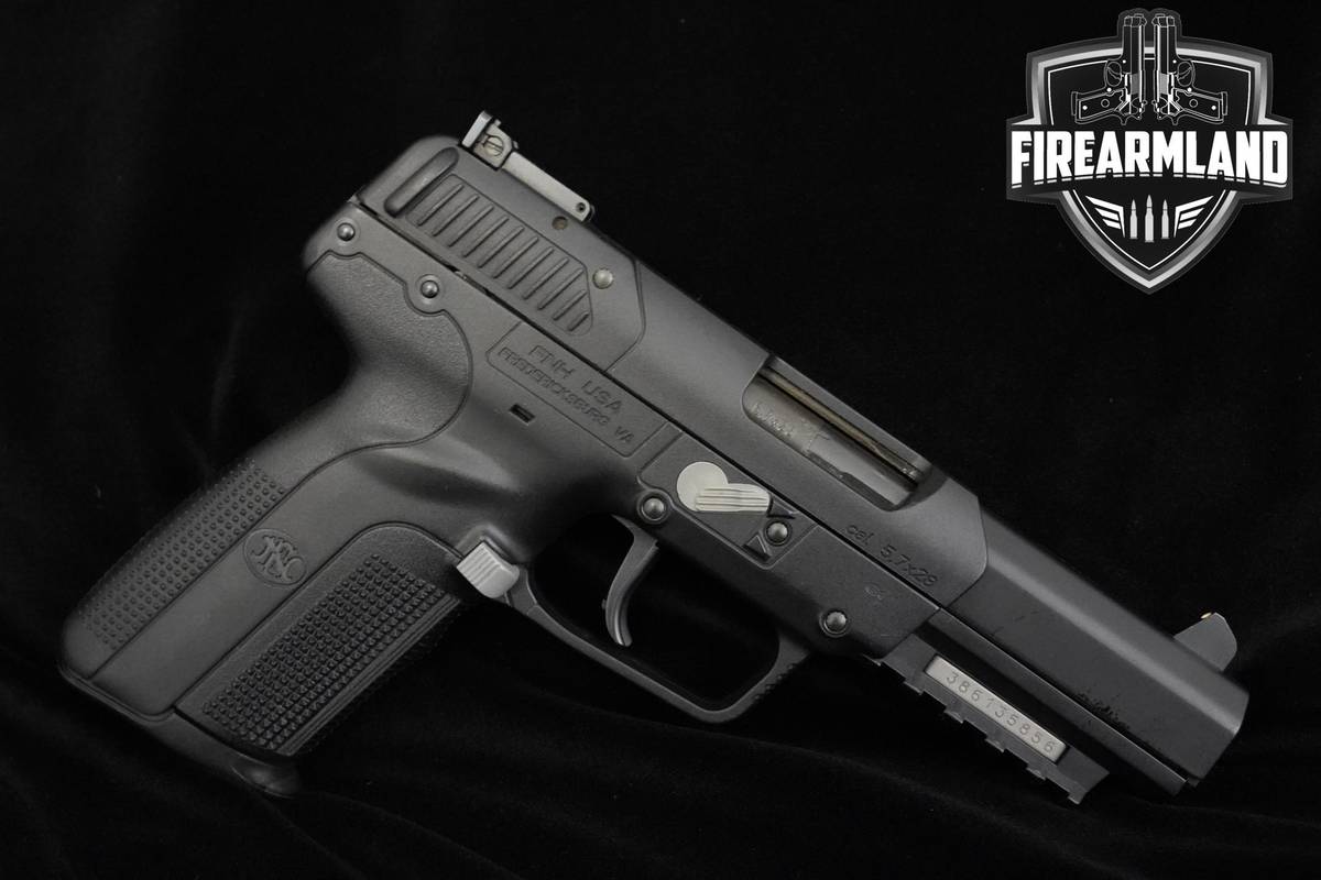 FN Five-Seven 5.7x28 4.8" FN 57 5-7 5.7 +3 MAGS & ORIG CASE