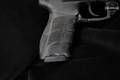 Heckler & Koch (H&K, HK) P30 V3 9mm Luger (9x19 Para) Hostile Environment "HE" in Excellent Condition Image 3