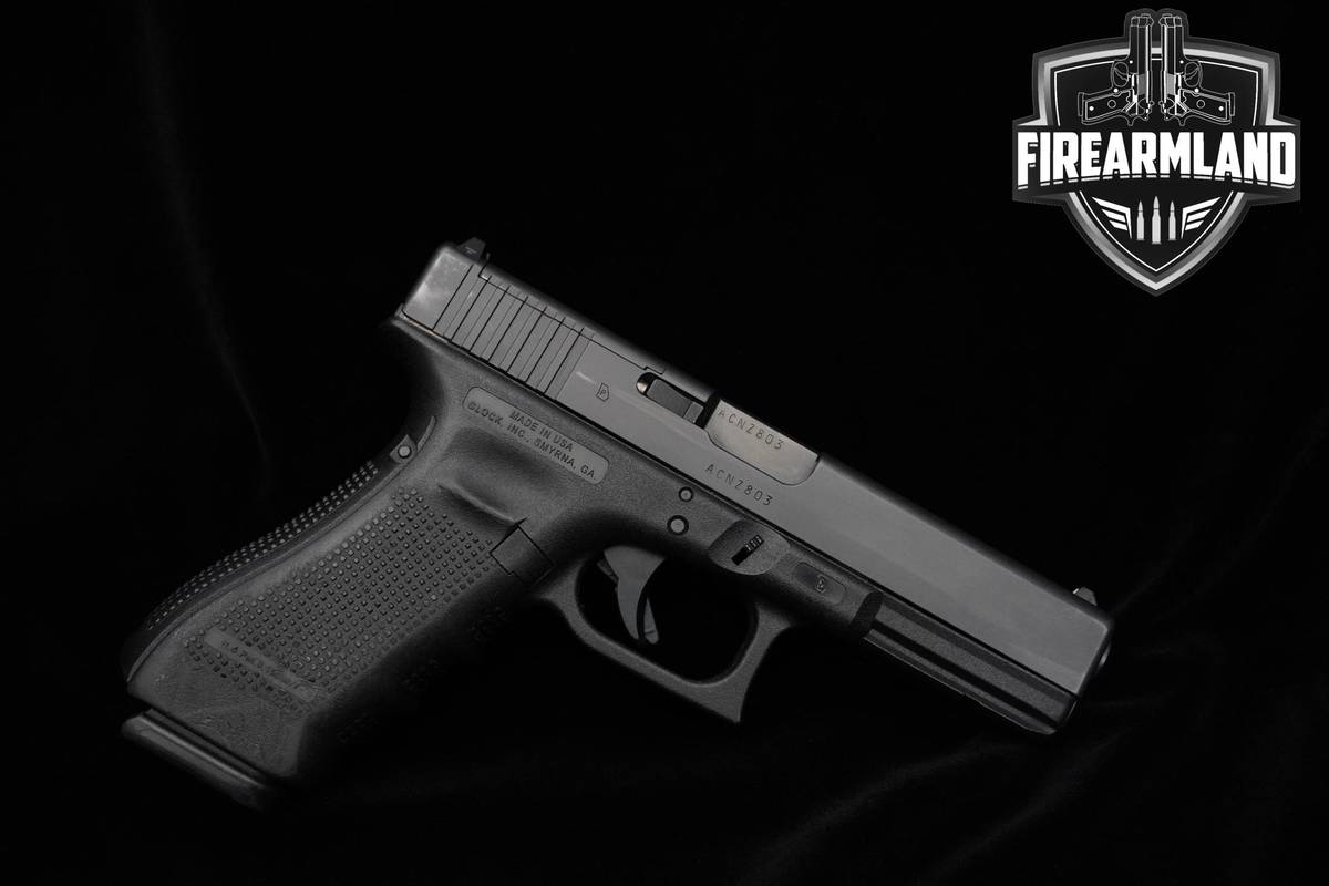 Glock 17 Gen4 MOS 9mm 4.49" 17 Glock G17 G-17 Gen-4 +3 MAGS & ORIG CASE