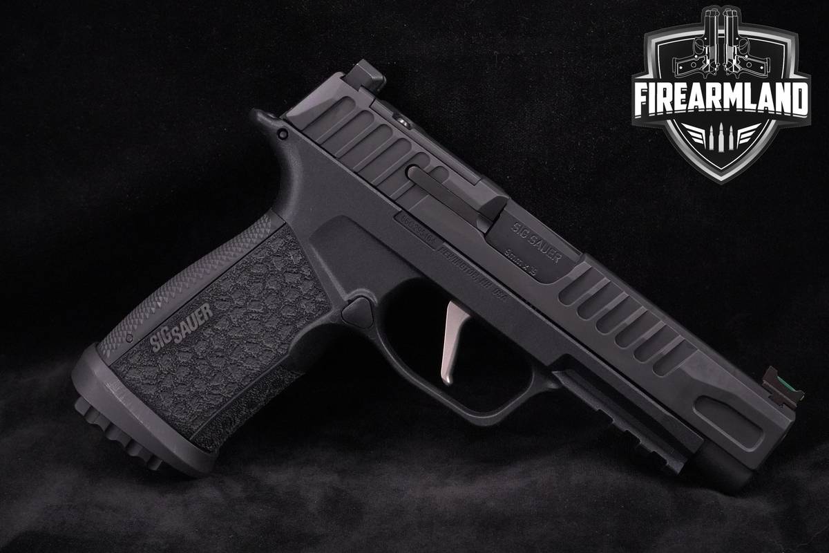 Sig Sauer P365 FUSE 9mm 4.3 Nitron P 365 +5 MAGS & ORIG CASE