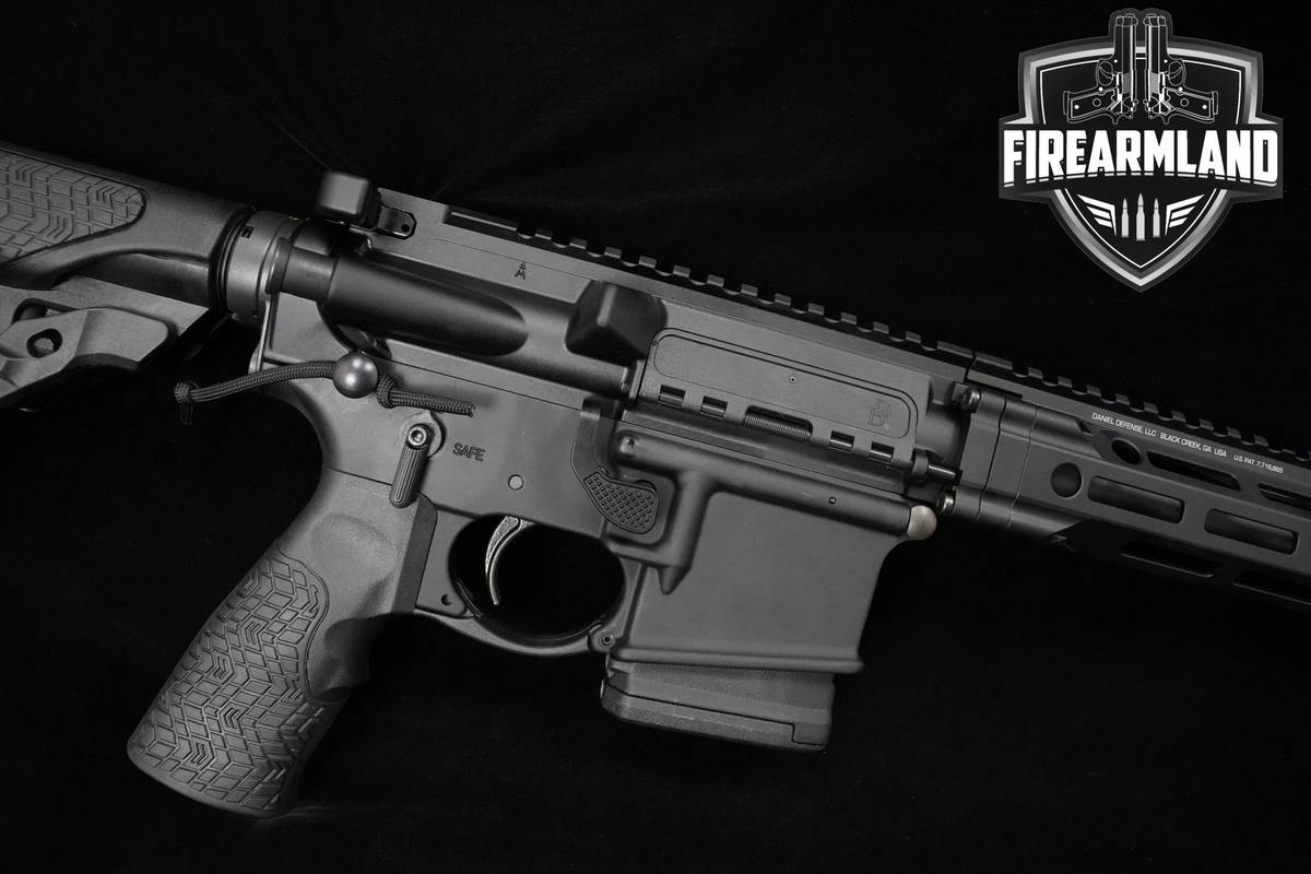 COMPLIANT Daniel Defense DDM4 V7 SLW 5.56 NATO 17" Daniel DDM4 +ORIG CASE