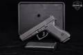 Glock 22 Gen2 .40 S&W Black in Very Good Condition Image 2