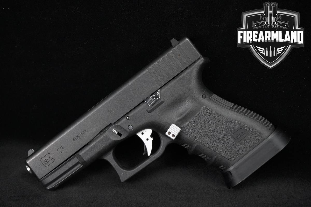 Glock 23 Gen3 40 S&W G23 Gen +3 MAGS, ORIG CASE & HOLSTER