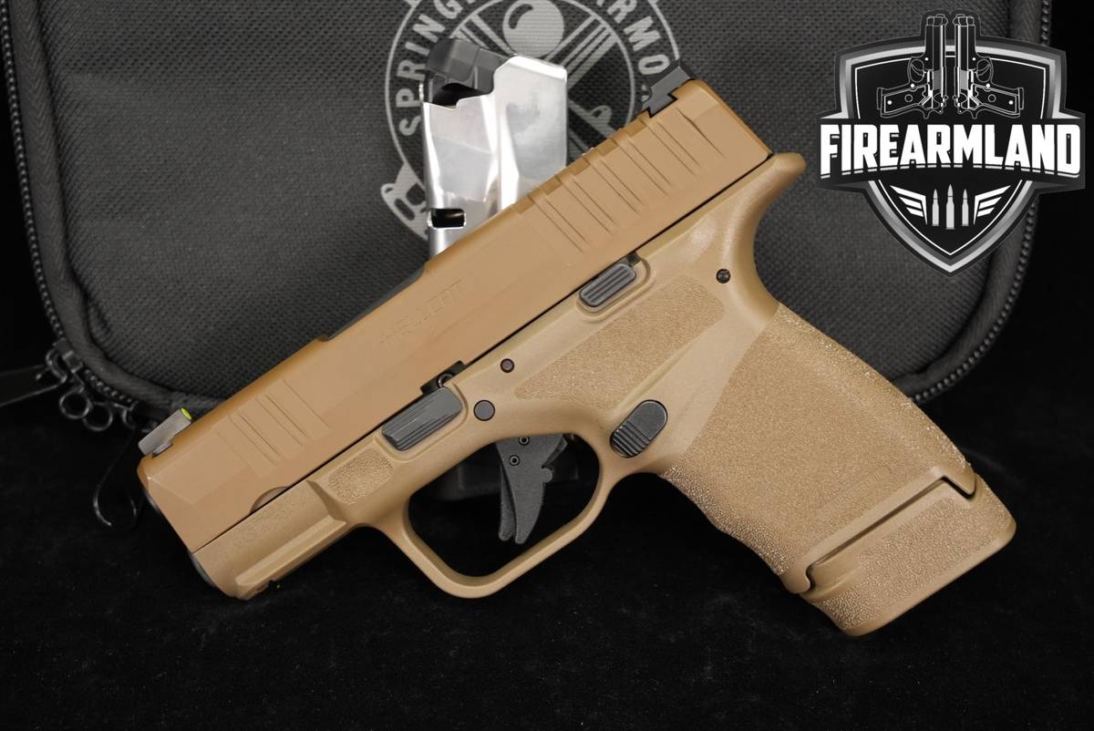 Springfield Armory Hellcat 9mm 3.1" FDE +2 MAGS, CASE