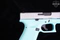 Glock 19 Gen5 Aquamarine 9mm Luger Two-Tone in Excellent Condition Image 4