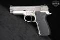 Smith & Wesson (S&W) Model 4043 Third-Generation; CRPD-marked .40 S&W Two-Tone Stainless in Good Condition Image 2