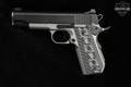 Dan Wesson Valor Commander .45 ACP Two-Tone Black & Stainless in Excellent Condition Image 4