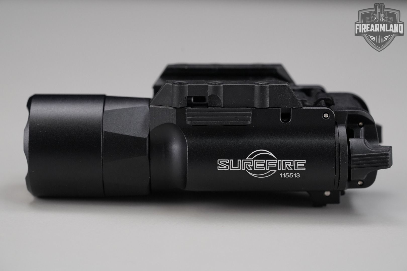 SureFire X300 Ultra 1,000 Lumens 11,300 Candela | Sold