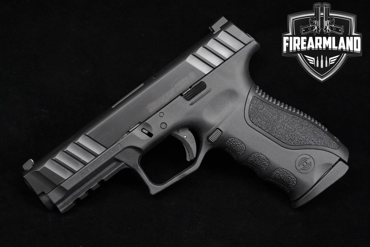 Stoeger Industries STR-9 9mm Stoeger STR-9 STR9 +6 MAGS & HOLSTER