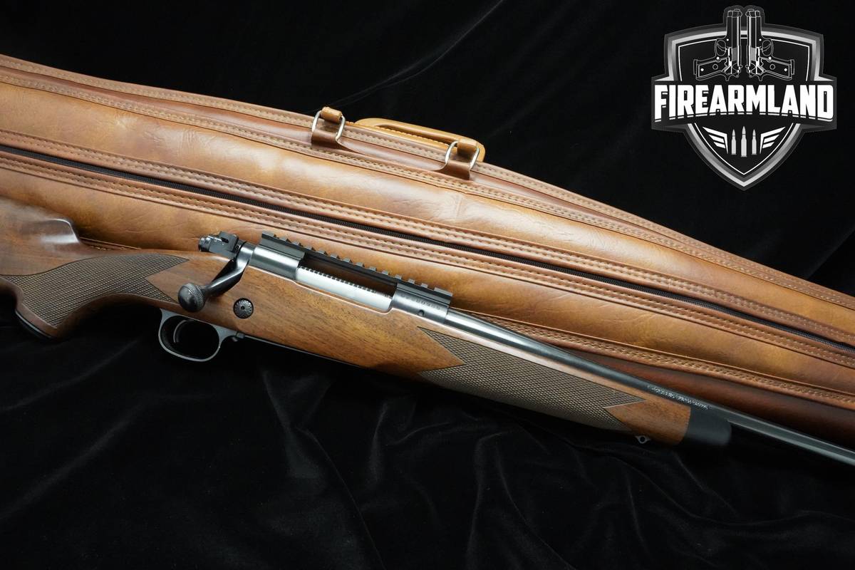 Winchester Model 70 Classic Super Grade 270 WSM 24" Winchester M70 +CASE