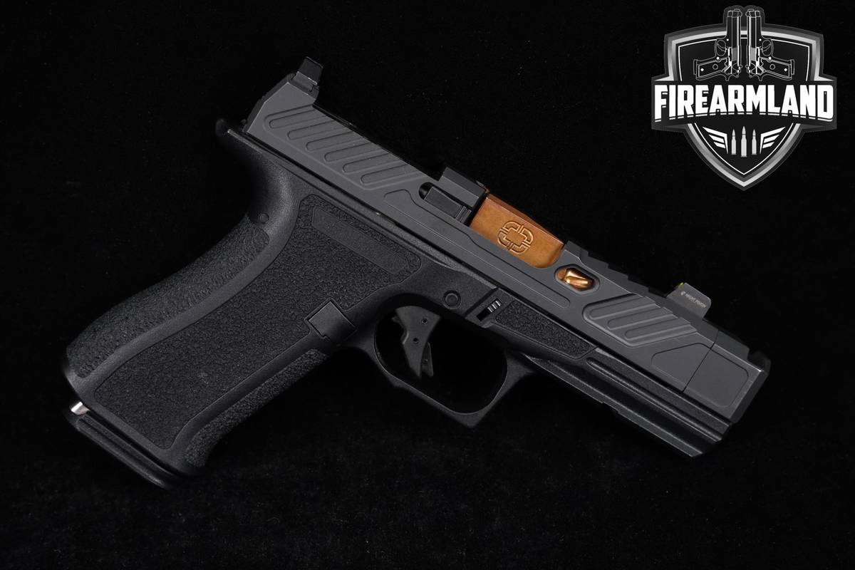 Shadow Systems CR920XP Elite 9mm 3.41" CR 920 XP 6 MAGS & ORIG CASE