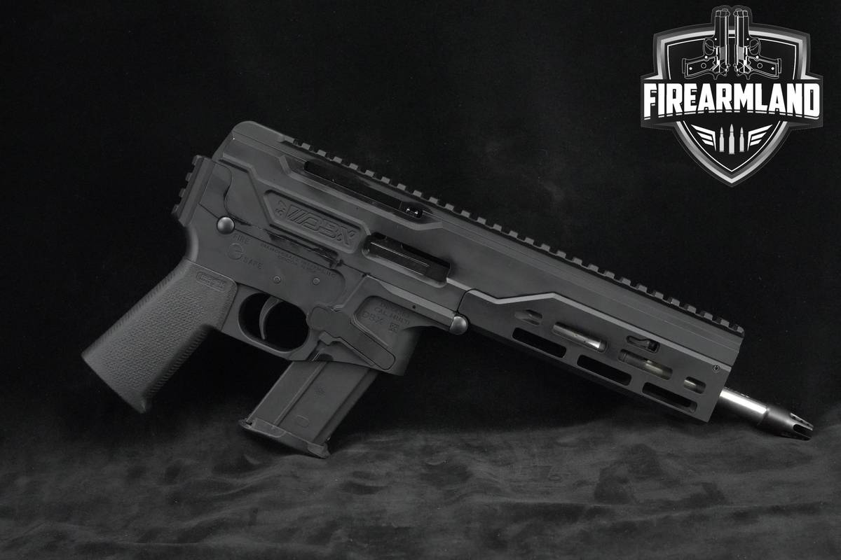 Diamondback DBX57 5.7x28 8" Diamondback DBX 57 Series DBX-57 +2 MAGS