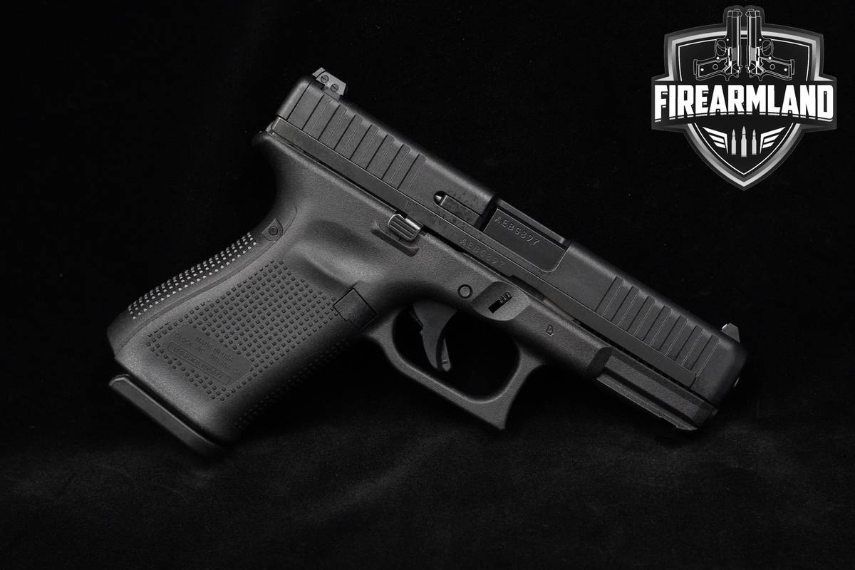 Glock 44 Compact 22LR 4.02" Glock G44 G-44 +2 MAGS & ORIG CASE