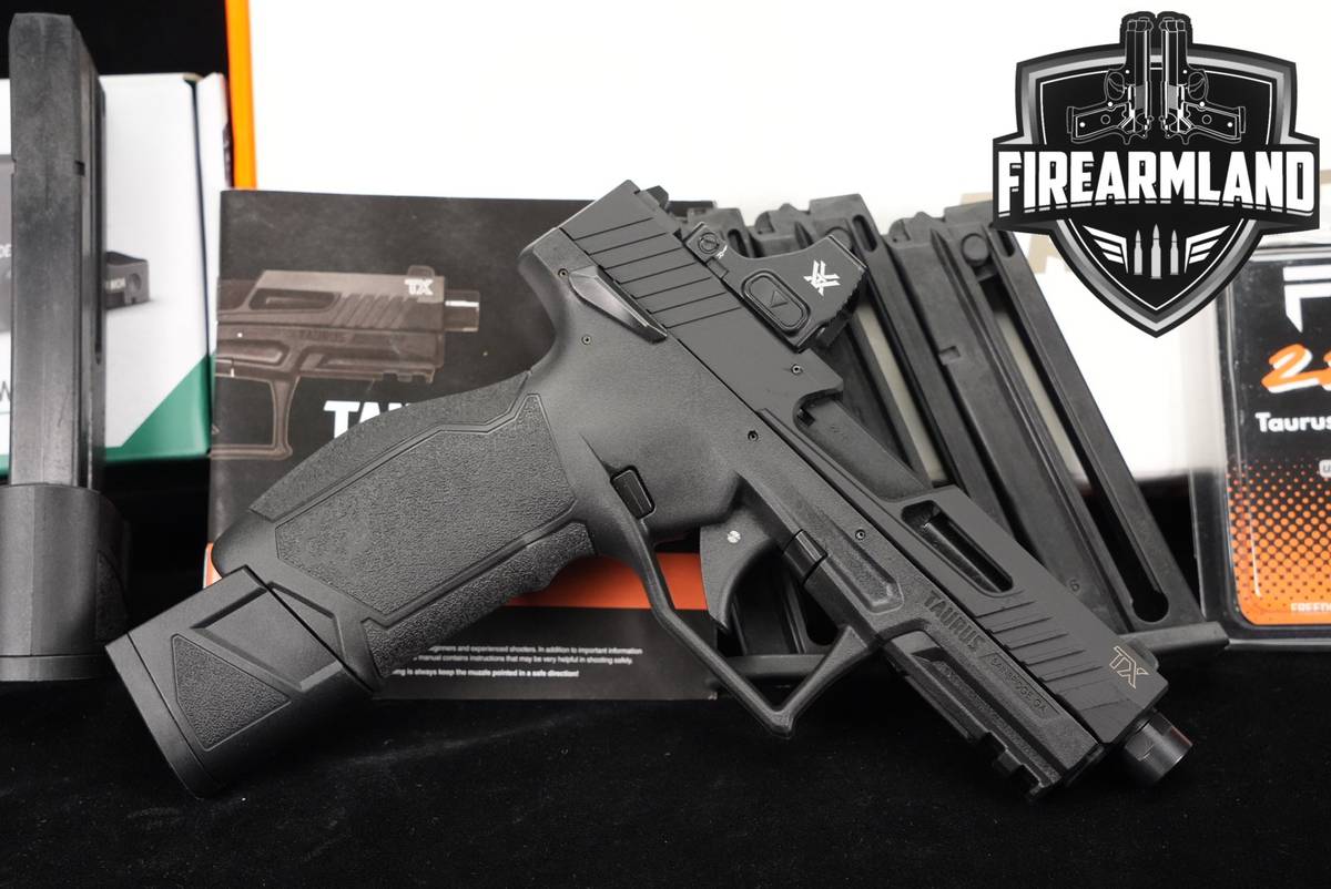 Taurus TX22 T.O.R.O 22LR 4.6" TX 22 +5 MAGS, ORIG BOX, VORTEX OPTICS