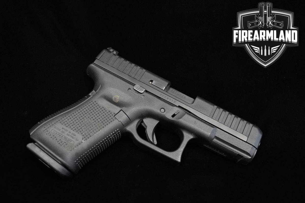 Glock 44 22LR 4.02" Glock-44 G44 +3 MAGS & ORIG CASE