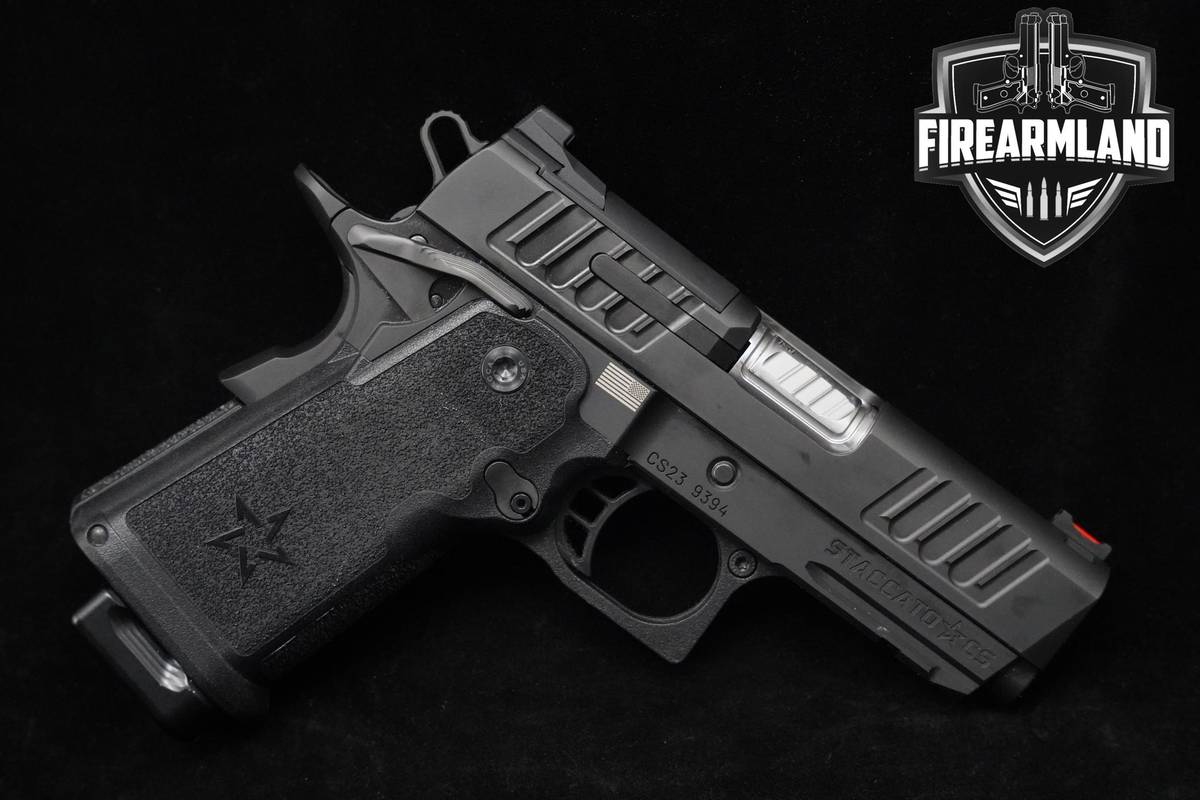 Staccato (STI) CS 2011 9mm 3.5" Staccato CS-2011 STI +3 MAGS & ORIG CASE