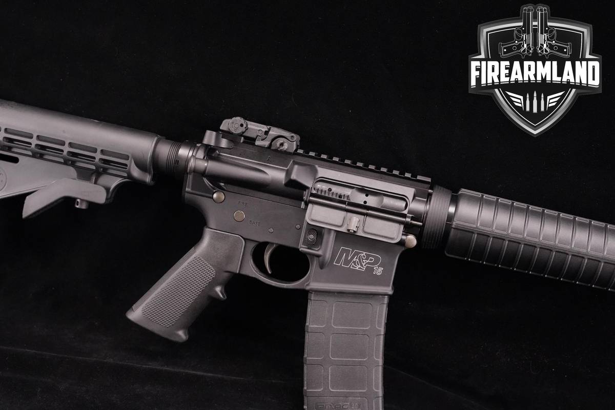Smith & Wesson S&W M&P15 5.56 NATO AR-15 AR15 16" M&P-15 +3 MAGS