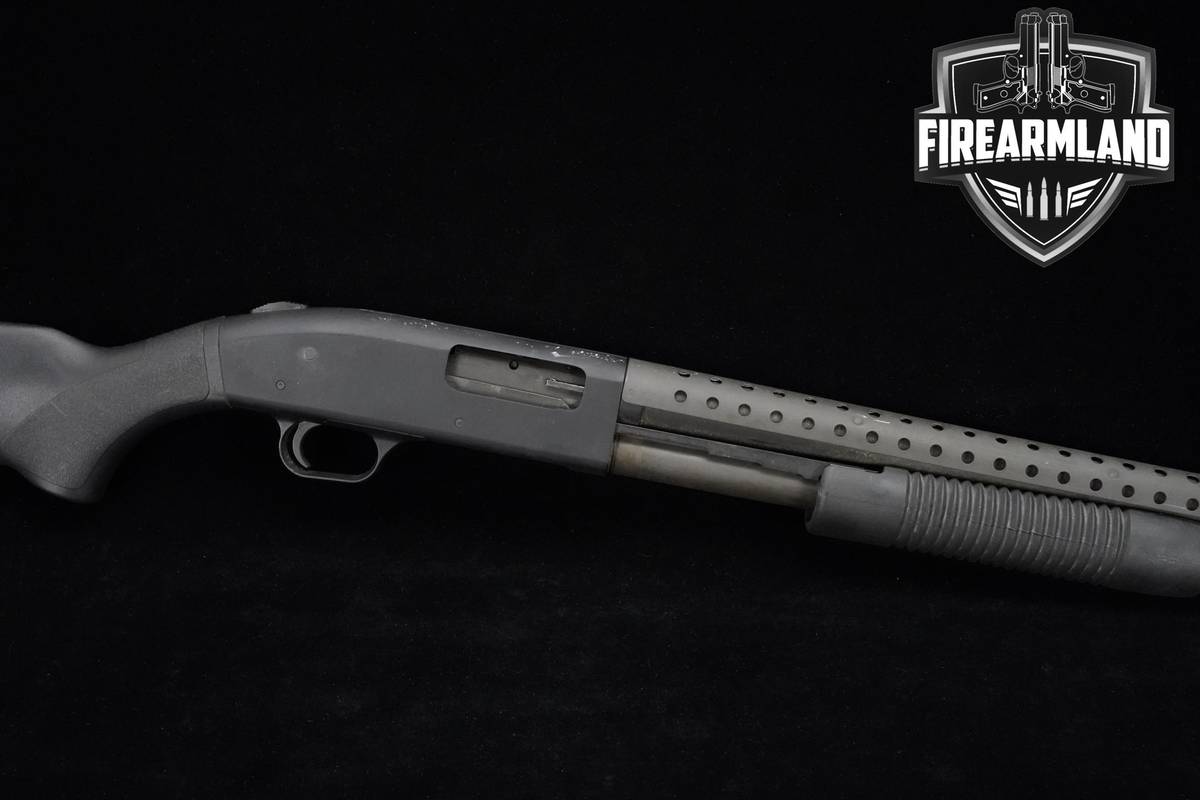 Mossberg 590 12-Gauge Matte Gray/Black Tactical