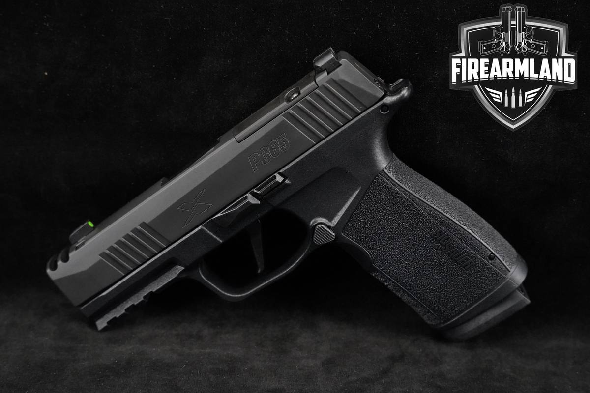 Sig Sauer P365 XMacro Comp 9mm P-365 X-Macro +2 MAGS & OG CASE