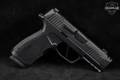 Sig Sauer P365 XMacro Comp 9mm Luger Black in Excellent Condition Image 4