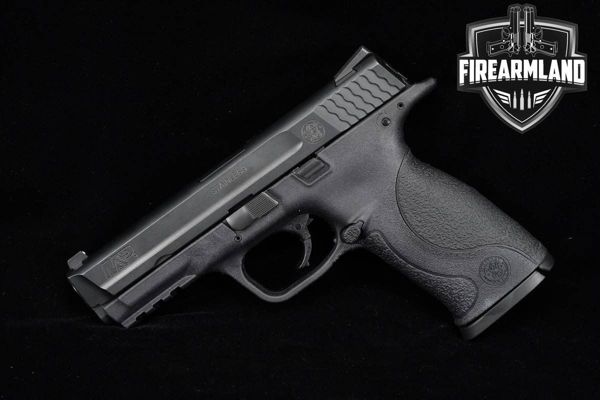 Smith & Wesson S&W M&P 9 Full Size 9mm 4.25" M&P9 +2 MAGS & ORIG CASE