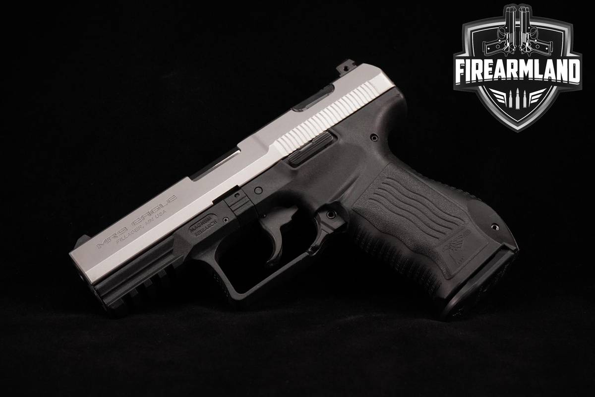 Magnum Research MR9 Eagle 9mm MR-9 4" Two-Tone +ORIG CASE