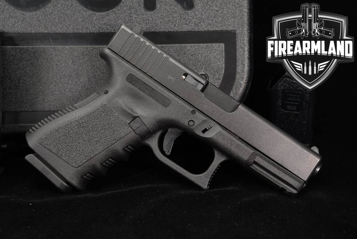Glock 19 Gen3 G19 Gen 3 9mm 4.02 +2 MAGS & ORIG CASE