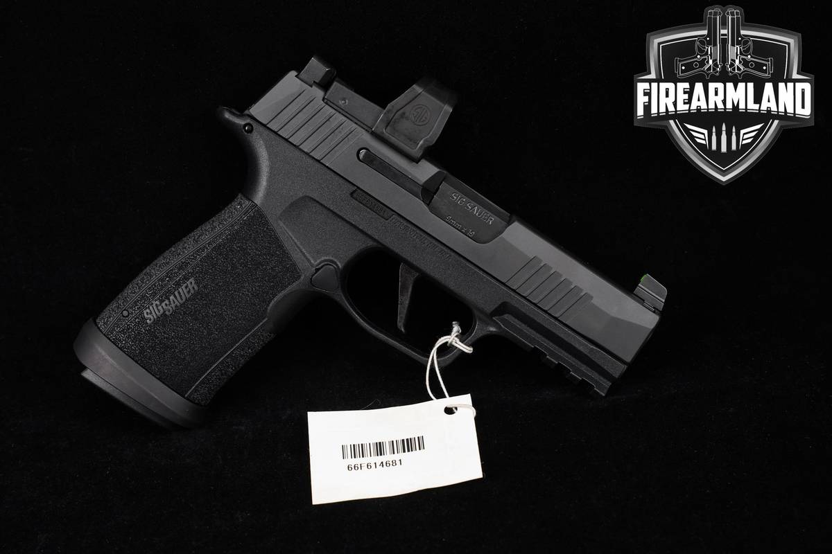 LNIB Sig Sauer P365 XMacro 9mm 3.7 P-365 +3 MAGS, OG CASE & ROMEOZero Elite