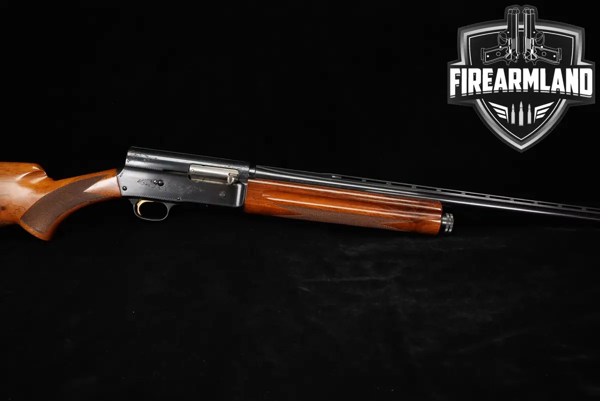 1968 Browning Auto-5 Light Twenty 20-Gauge 26" Blued & Walnut A5 VENT-RIB