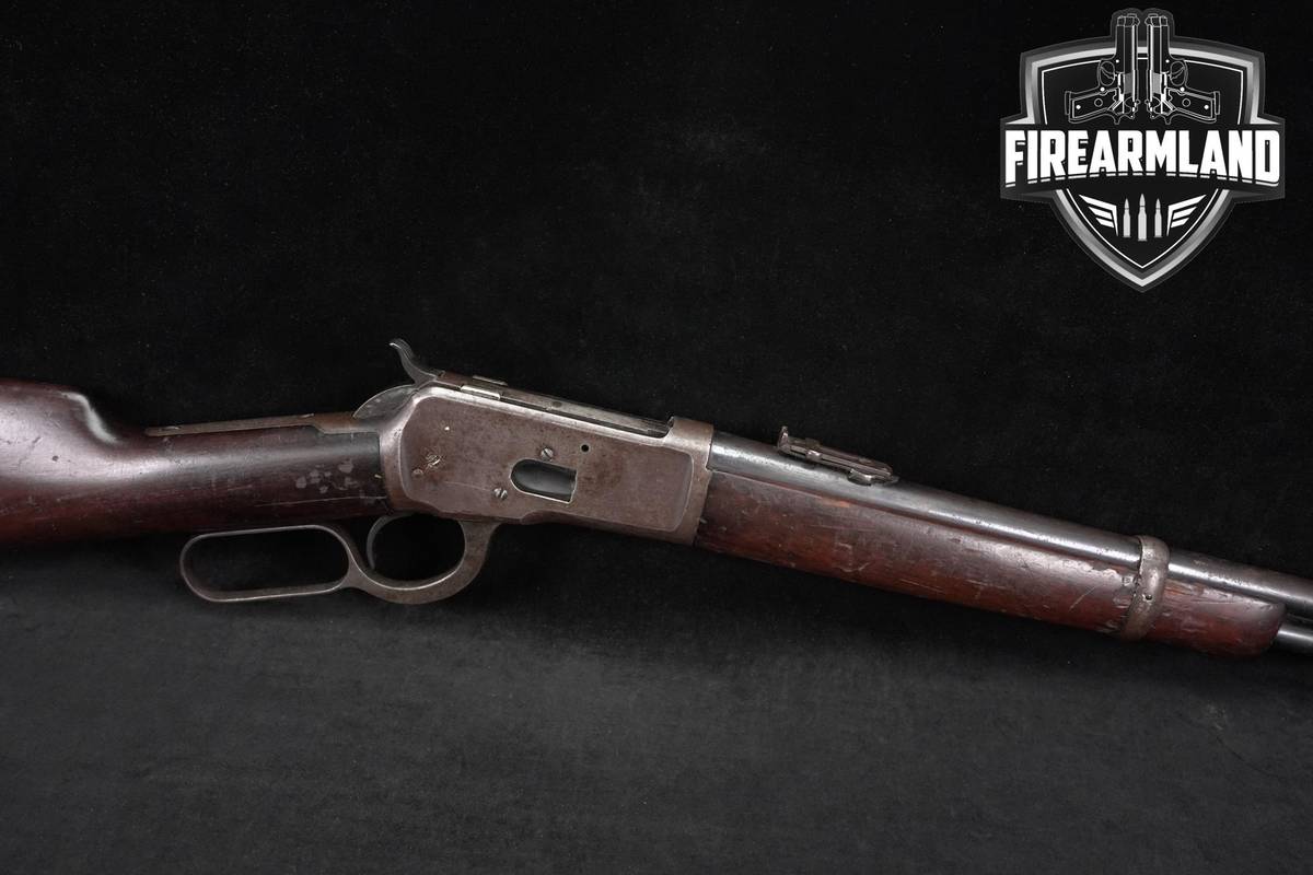 1914 Winchester Model 1892 Saddle Ring Carbine 25-20 Win 20" Blued & Walnut