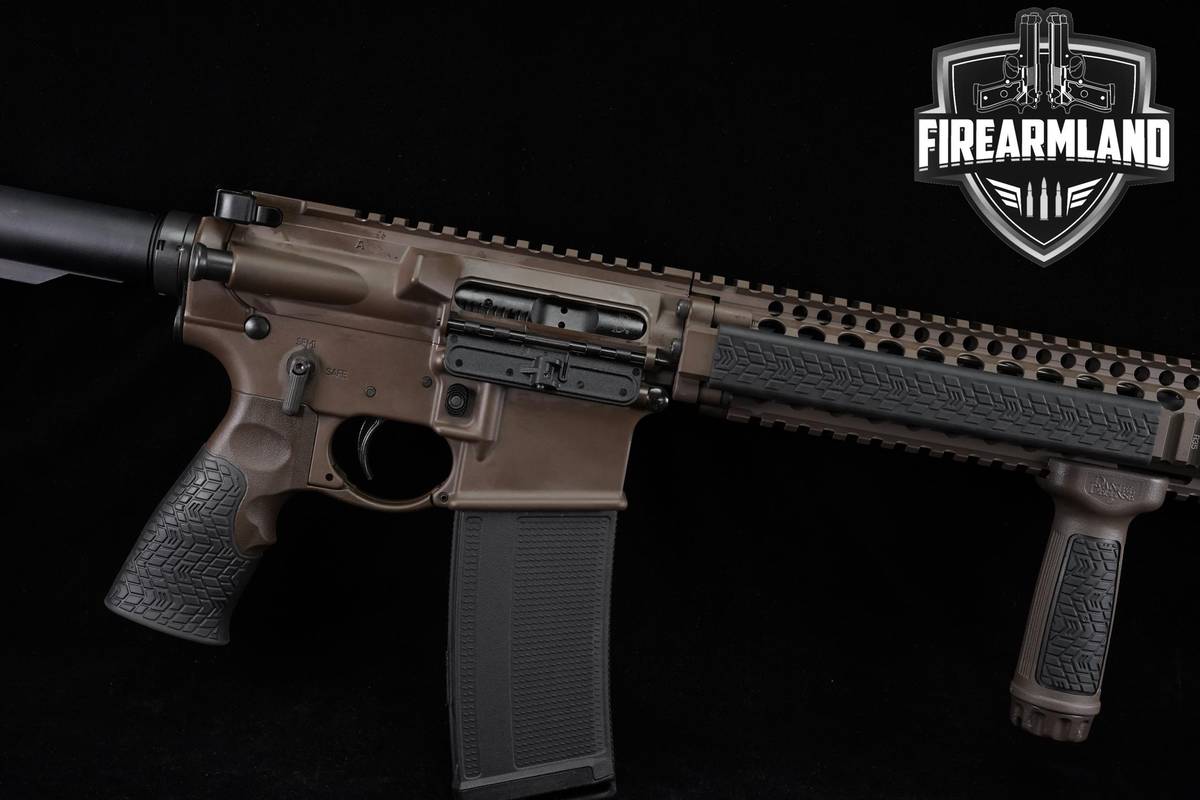 Daniel Defense DDM4 M4A1 5.56 NATO AR-15 AR15 16.1" Brown FDE +ORIG CASE