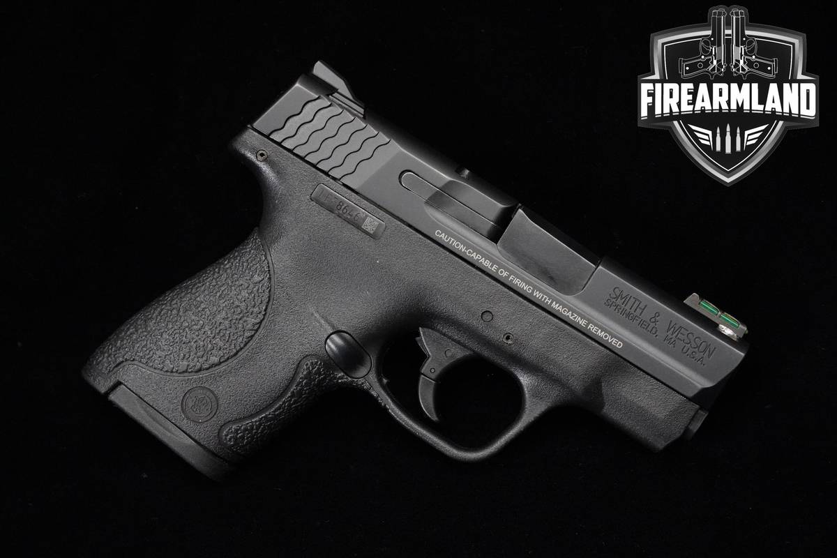 Smith & Wesson (S&W) M&P9 Shield 9mm Armornite S&W M&P9-Shield M&P-9 3 MAGS
