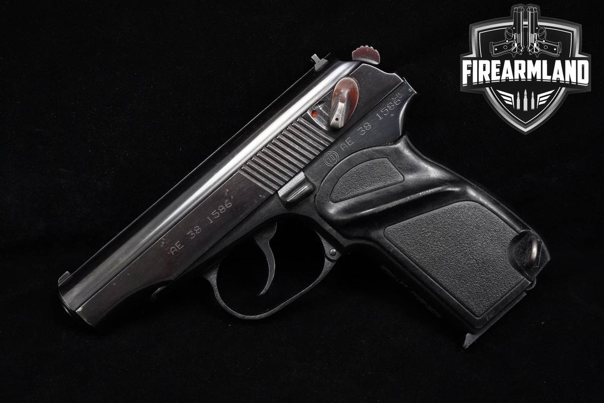 COLD-WAR 1978 Arsenal Makarov 9x18mm Makarov 3.68" Blued Arsenal PM +2 MAGS