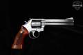 1985 Smith & Wesson (S&W) Model 686 .357 Mag. Stainless Steel in Excellent Condition Image 2