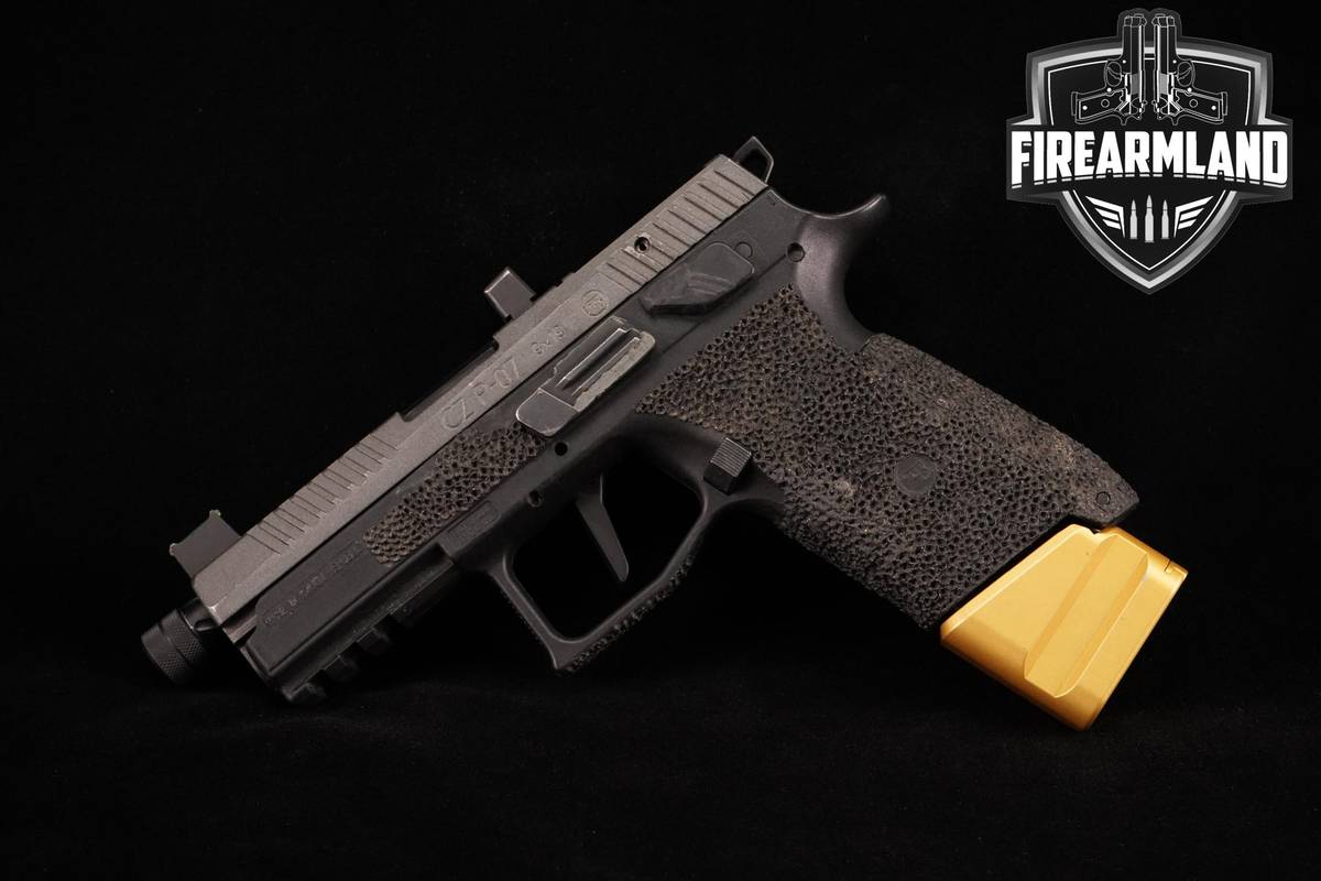 CAJUN GUN WORKS THREADED CZ P-07 9mm Titanium CZ CZ75 P07 +5 MAGS & OG CASE
