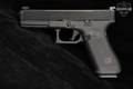 Glock G17 Gen5 MOS 9mm Luger Black in Excellent Condition Image 2