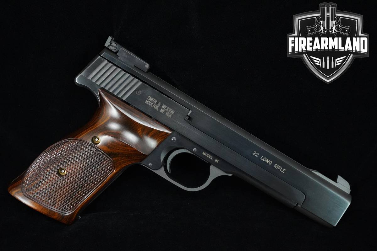 Smith & Wesson Model 41 Heavy Barrel 22LR 5.5" Blued S&W 41 ORIG CASE