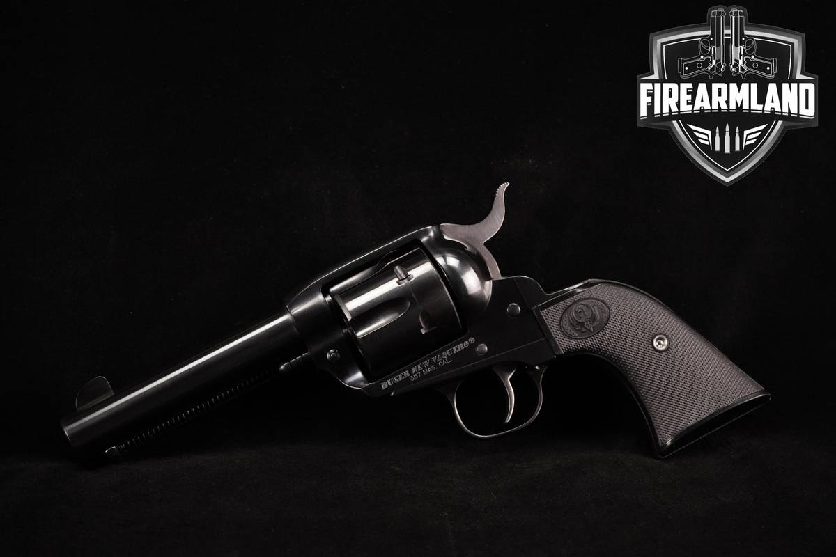 Ruger New Vaquero 357-Magnum 4.62" Blued Ruger New-Vaquero OG-CASE